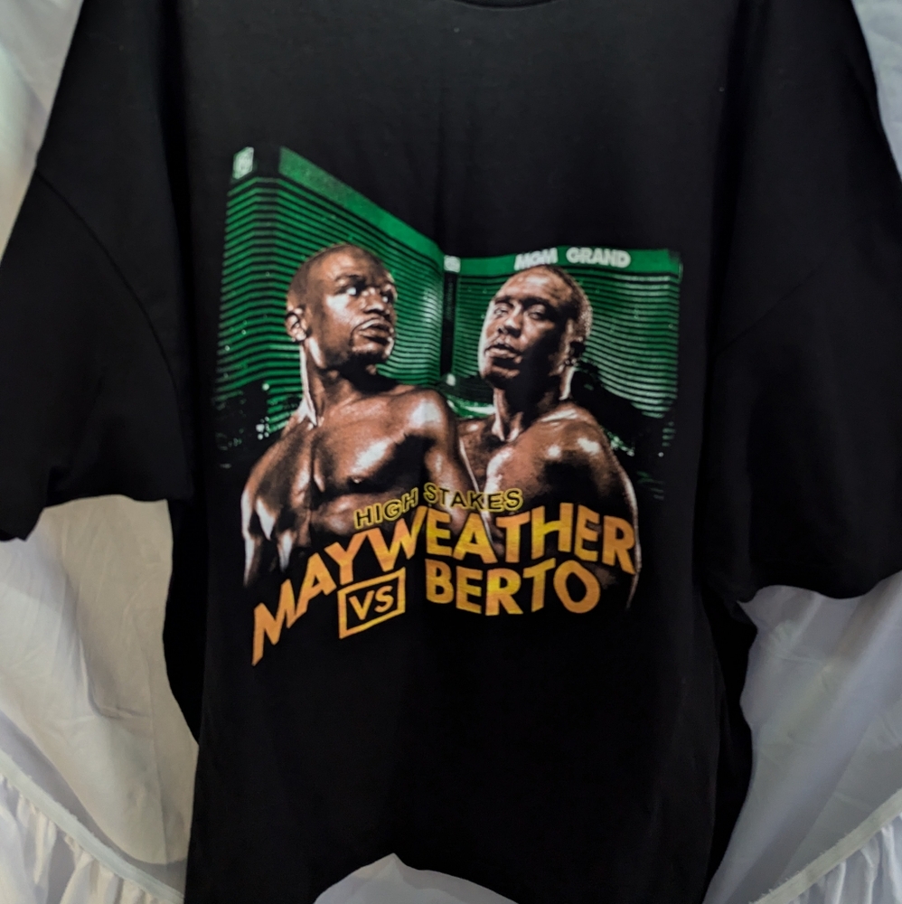 EUC Floyd Mayweather VS Andre Berto T-Shirt Boxing 2015 Las Vegas Event SZ XXL